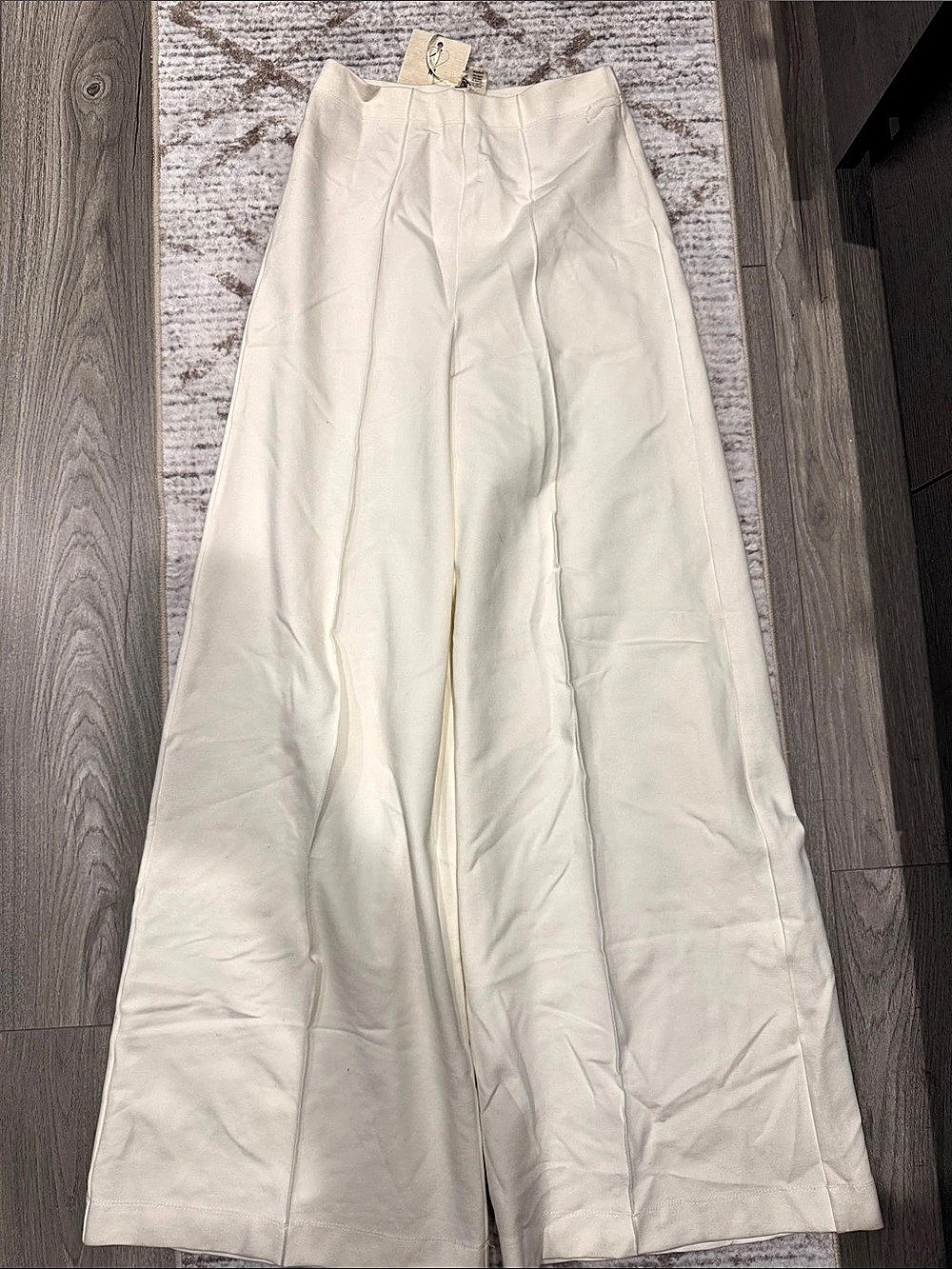 By Design Juliette Hi Waist Ponte Pant Wide Leg Pants in White Medium